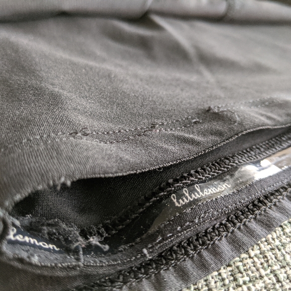 Lululemon Run: Track Attack Skirt - Picture 6 of 8